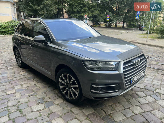 Серый Ауди Ку 7, объемом двигателя 3 л и пробегом 168 тыс. км за 30000 $, фото 5 на Automoto.ua