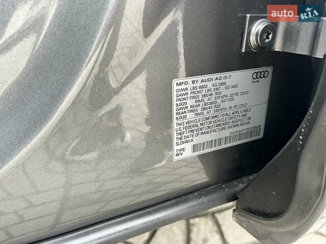 Сірий Ауді Ку 7, об'ємом двигуна 3 л та пробігом 137 тис. км за 35000 $, фото 42 на Automoto.ua