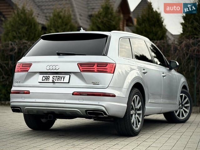 Сірий Ауді Ку 7, об'ємом двигуна 3 л та пробігом 225 тис. км за 20900 $, фото 5 на Automoto.ua