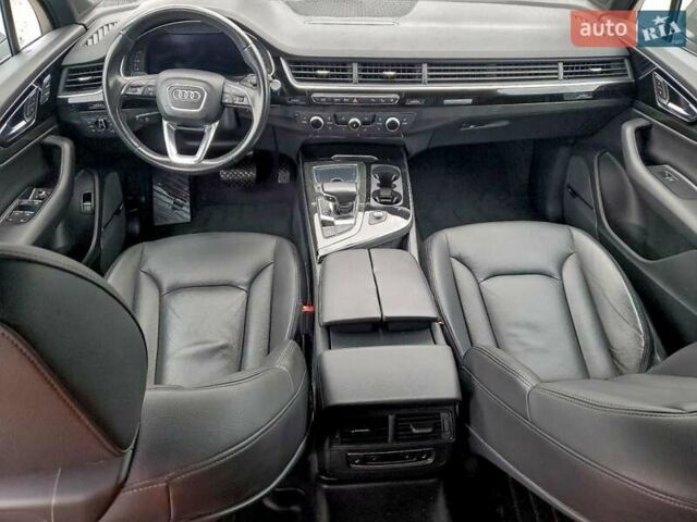 Серый Ауди Ку 7, объемом двигателя 3 л и пробегом 145 тыс. км за 7300 $, фото 7 на Automoto.ua