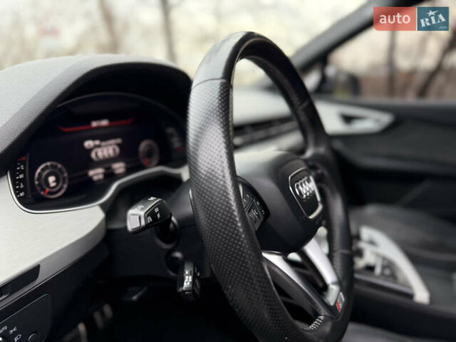 Серый Ауди Ку 7, объемом двигателя 3 л и пробегом 260 тыс. км за 28900 $, фото 13 на Automoto.ua