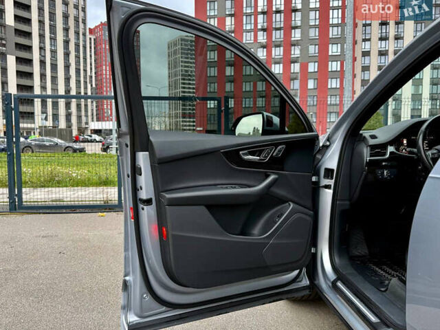 Серый Ауди Ку 7, объемом двигателя 3 л и пробегом 215 тыс. км за 25900 $, фото 20 на Automoto.ua