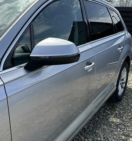 Серый Ауди Ку 7, объемом двигателя 1.98 л и пробегом 133 тыс. км за 25999 $, фото 4 на Automoto.ua