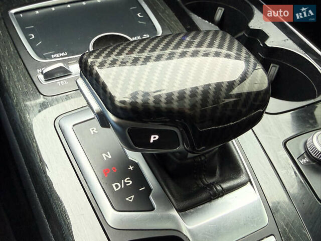 Серый Ауди Ку 7, объемом двигателя 3 л и пробегом 225 тыс. км за 22999 $, фото 73 на Automoto.ua