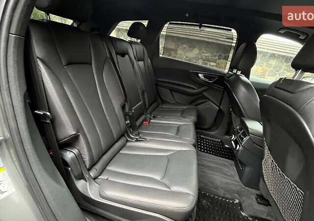 Серый Ауди Ку 7, объемом двигателя 3 л и пробегом 131 тыс. км за 24900 $, фото 31 на Automoto.ua