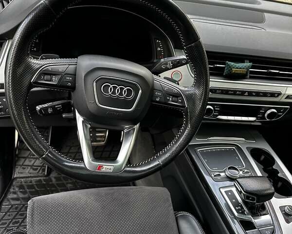 Сірий Ауді Ку 7, об'ємом двигуна 2.97 л та пробігом 115 тис. км за 37700 $, фото 2 на Automoto.ua