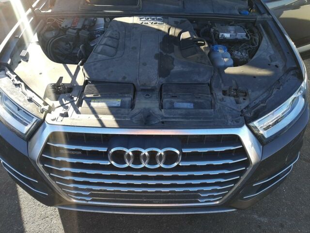 Серый Ауди Ку 7, объемом двигателя 3 л и пробегом 320 тыс. км за 16500 $, фото 11 на Automoto.ua