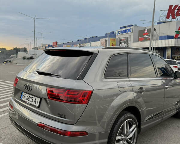 Ауди Ку 7 2017 в Днепре (Днепропетровске) на Automoto.ua Серый Ауди Ку 7, объемом двигателя 3 л и пробегом 140 тыс. км за 30500 $, фото 6 на Automoto.ua