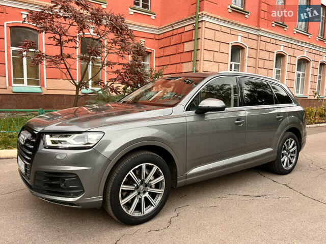 Серый Ауди Ку 7, объемом двигателя 3 л и пробегом 84 тыс. км за 27000 $, фото 2 на Automoto.ua