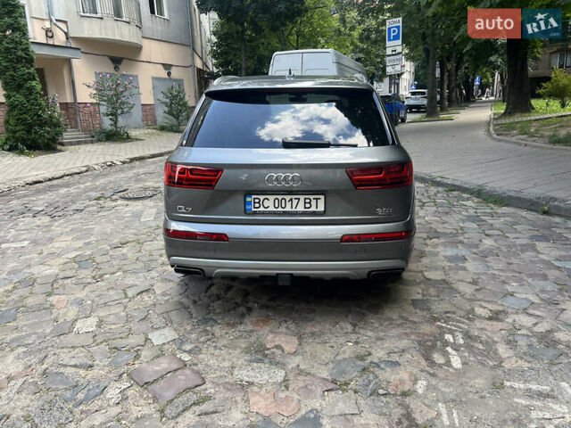 Серый Ауди Ку 7, объемом двигателя 3 л и пробегом 168 тыс. км за 30000 $, фото 3 на Automoto.ua