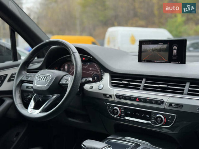 Серый Ауди Ку 7, объемом двигателя 2.97 л и пробегом 200 тыс. км за 33999 $, фото 18 на Automoto.ua