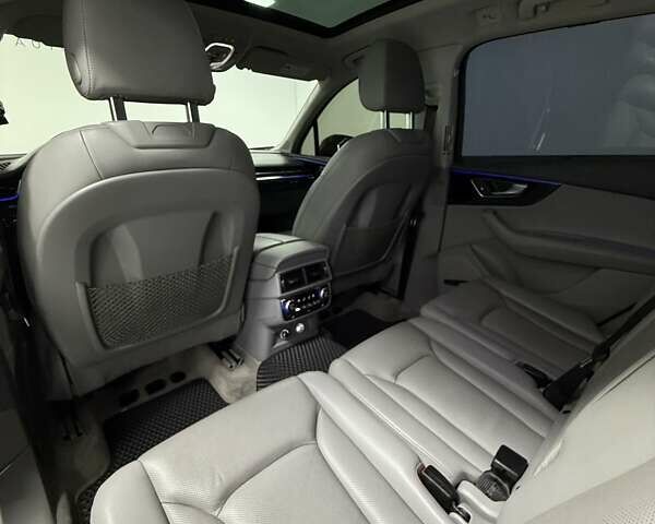 Сірий Ауді Ку 7, об'ємом двигуна 3 л та пробігом 207 тис. км за 29900 $, фото 35 на Automoto.ua