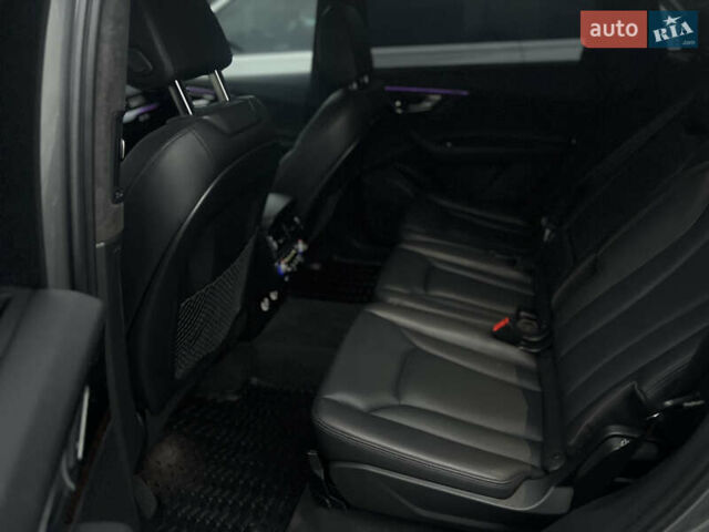 Серый Ауди Ку 7, объемом двигателя 3 л и пробегом 170 тыс. км за 36700 $, фото 15 на Automoto.ua