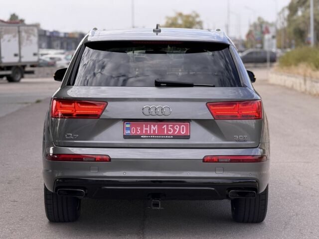 Серый Ауди Ку 7, объемом двигателя 3 л и пробегом 150 тыс. км за 24999 $, фото 3 на Automoto.ua