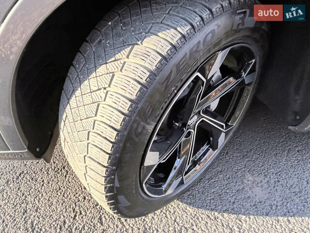 Сірий Ауді Ку 7, об'ємом двигуна 3 л та пробігом 137 тис. км за 35000 $, фото 16 на Automoto.ua