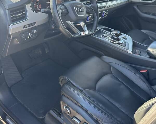 Ауді Ку 7 2017 у Дніпро (Дніпропетровську) на Automoto.ua Сірий Ауді Ку 7, об'ємом двигуна 2.97 л та пробігом 349 тис. км за 34000 $, фото 9 на Automoto.ua