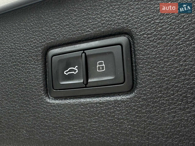 Серый Ауди Ку 7, объемом двигателя 1.98 л и пробегом 174 тыс. км за 22900 $, фото 14 на Automoto.ua