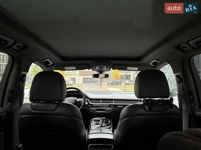 Сірий Ауді Ку 7, об'ємом двигуна 3 л та пробігом 135 тис. км за 34800 $, фото 22 на Automoto.ua