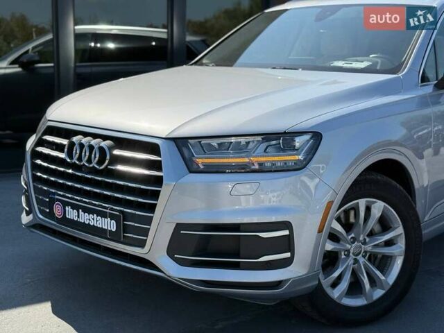 Серый Ауди Ку 7, объемом двигателя 3 л и пробегом 149 тыс. км за 27500 $, фото 4 на Automoto.ua