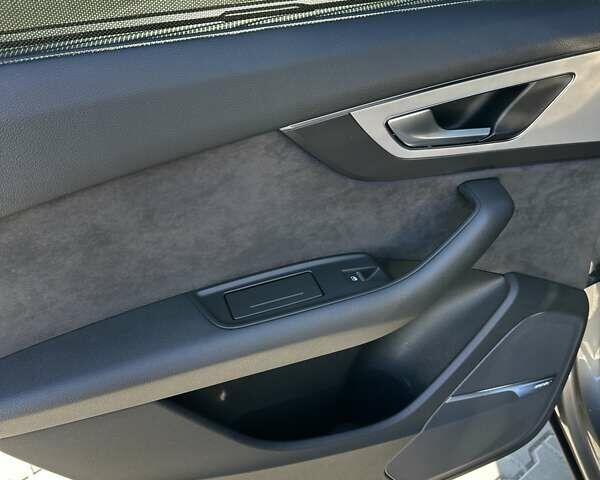 Ауді Ку 7 2017 у Дніпро (Дніпропетровську) на Automoto.ua Сірий Ауді Ку 7, об'ємом двигуна 2.97 л та пробігом 349 тис. км за 34000 $, фото 14 на Automoto.ua