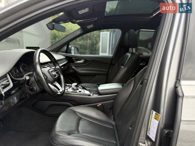 Сірий Ауді Ку 7, об'ємом двигуна 3 л та пробігом 195 тис. км за 21900 $, фото 31 на Automoto.ua