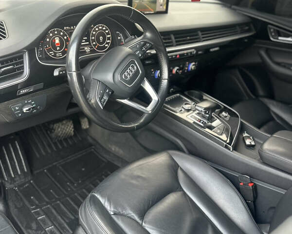 Серый Ауди Ку 7, объемом двигателя 3 л и пробегом 170 тыс. км за 26777 $, фото 13 на Automoto.ua