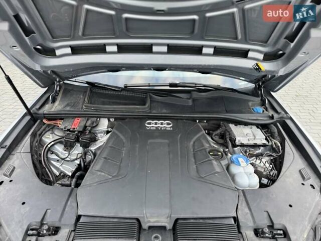 Ауди Ку 7 2017 в Верхнеднепровске на Automoto.ua Серый Ауди Ку 7, объемом двигателя 3 л и пробегом 215 тыс. км за 24999 $, фото 47 на Automoto.ua
