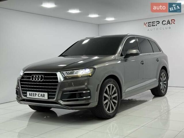 Сірий Ауді Ку 7, об'ємом двигуна 3 л та пробігом 207 тис. км за 29900 $, фото 5 на Automoto.ua
