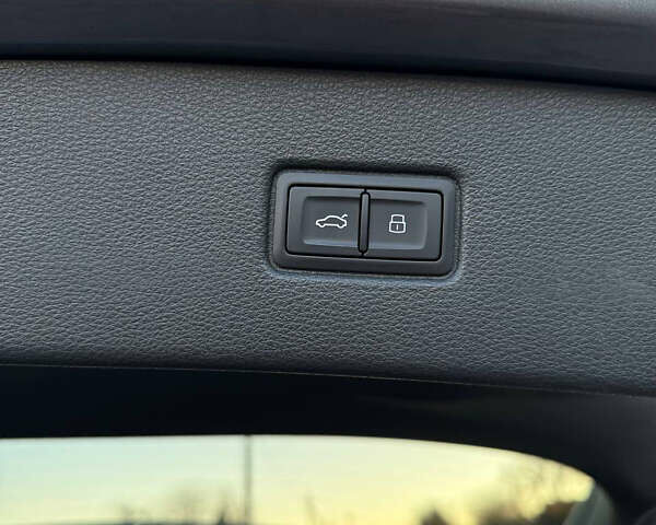 Серый Ауди Ку 7, объемом двигателя 3 л и пробегом 79 тыс. км за 48000 $, фото 26 на Automoto.ua