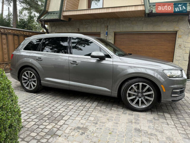 Сірий Ауді Ку 7, об'ємом двигуна 3 л та пробігом 194 тис. км за 22700 $, фото 7 на Automoto.ua