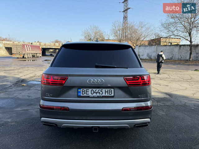 Сірий Ауді Ку 7, об'ємом двигуна 3 л та пробігом 206 тис. км за 26500 $, фото 37 на Automoto.ua