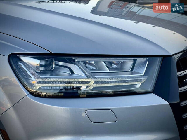 Серый Ауди Ку 7, объемом двигателя 3 л и пробегом 190 тыс. км за 26200 $, фото 15 на Automoto.ua