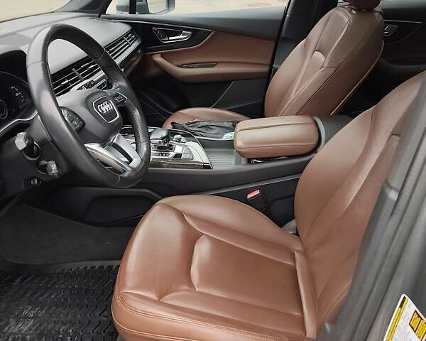 Серый Ауди Ку 7, объемом двигателя 3 л и пробегом 149 тыс. км за 26700 $, фото 22 на Automoto.ua