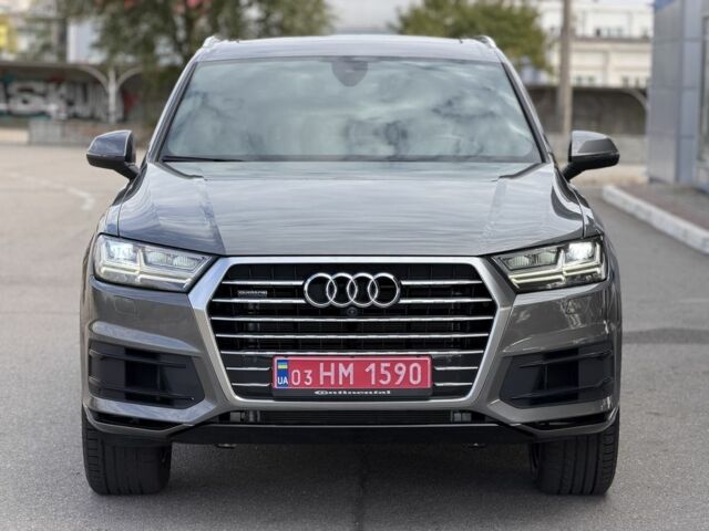 Серый Ауди Ку 7, объемом двигателя 3 л и пробегом 150 тыс. км за 24999 $, фото 1 на Automoto.ua