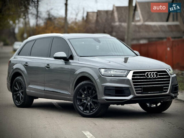 Серый Ауди Ку 7, объемом двигателя 3 л и пробегом 158 тыс. км за 27900 $, фото 3 на Automoto.ua