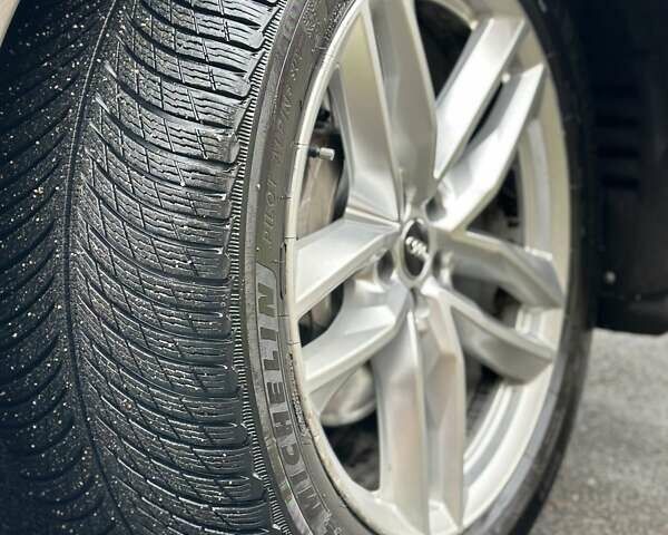 Серый Ауди Ку 7, объемом двигателя 3 л и пробегом 199 тыс. км за 31500 $, фото 12 на Automoto.ua