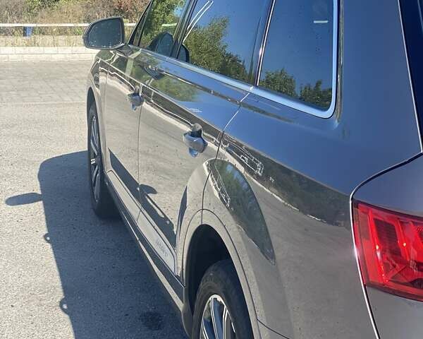 Сірий Ауді Ку 7, об'ємом двигуна 3 л та пробігом 175 тис. км за 30500 $, фото 5 на Automoto.ua