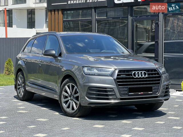 Сірий Ауді Ку 7, об'ємом двигуна 3 л та пробігом 247 тис. км за 36500 $, фото 1 на Automoto.ua