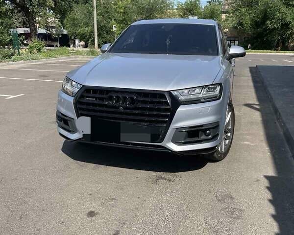 Сірий Ауді Ку 7, об'ємом двигуна 3 л та пробігом 134 тис. км за 29500 $, фото 4 на Automoto.ua