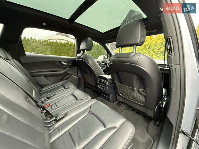 Серый Ауди Ку 7, объемом двигателя 3 л и пробегом 225 тыс. км за 22999 $, фото 43 на Automoto.ua