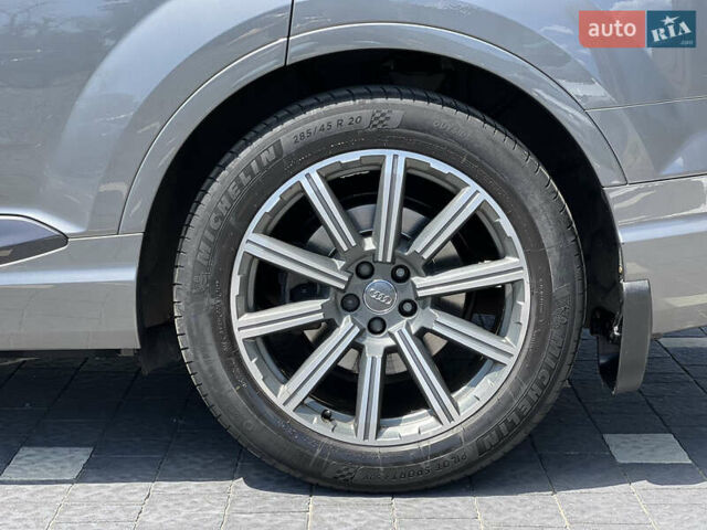 Сірий Ауді Ку 7, об'ємом двигуна 3 л та пробігом 247 тис. км за 36500 $, фото 8 на Automoto.ua