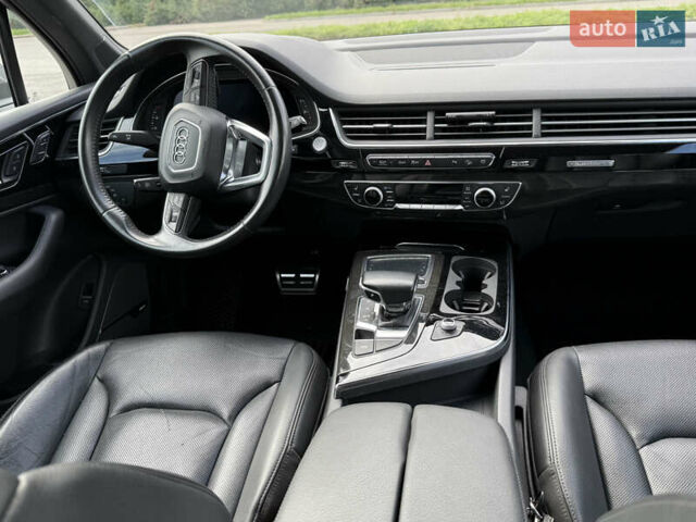 Серый Ауди Ку 7, объемом двигателя 3 л и пробегом 123 тыс. км за 33800 $, фото 16 на Automoto.ua