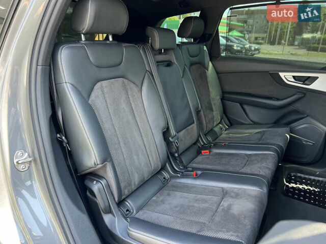 Сірий Ауді Ку 7, об'ємом двигуна 3 л та пробігом 247 тис. км за 36500 $, фото 40 на Automoto.ua