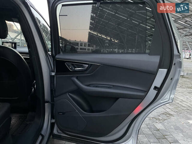Сірий Ауді Ку 7, об'ємом двигуна 3 л та пробігом 138 тис. км за 28000 $, фото 25 на Automoto.ua