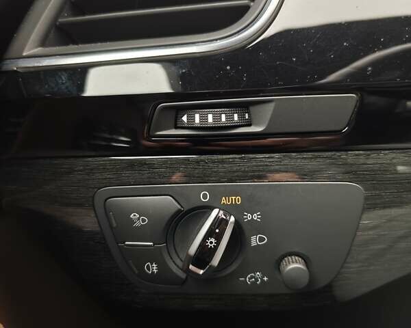 Серый Ауди Ку 7, объемом двигателя 3 л и пробегом 149 тыс. км за 26700 $, фото 39 на Automoto.ua