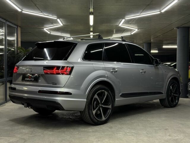 Сірий Ауді Ку 7, об'ємом двигуна 3 л та пробігом 153 тис. км за 25900 $, фото 10 на Automoto.ua