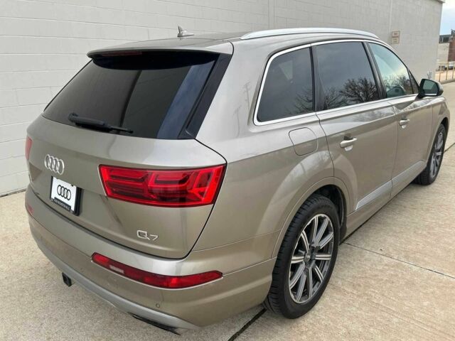 Серый Ауди Ку 7, объемом двигателя 3 л и пробегом 87 тыс. км за 23000 $, фото 3 на Automoto.ua