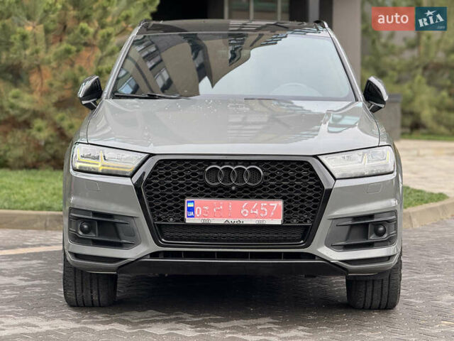 Серый Ауди Ку 7, объемом двигателя 2 л и пробегом 212 тыс. км за 29000 $, фото 1 на Automoto.ua