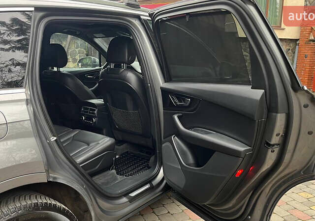 Серый Ауди Ку 7, объемом двигателя 3 л и пробегом 131 тыс. км за 24900 $, фото 37 на Automoto.ua