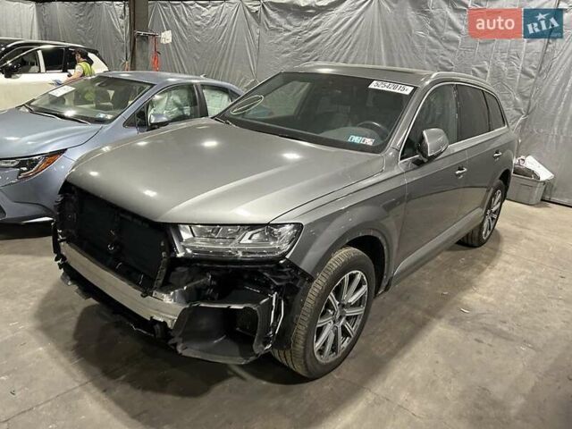 Ауді Ку 7 2017 у Києві на Automoto.ua Сірий Ауді Ку 7, об'ємом двигуна 3 л та пробігом 128 тис. км за 22900 $, фото 1 на Automoto.ua